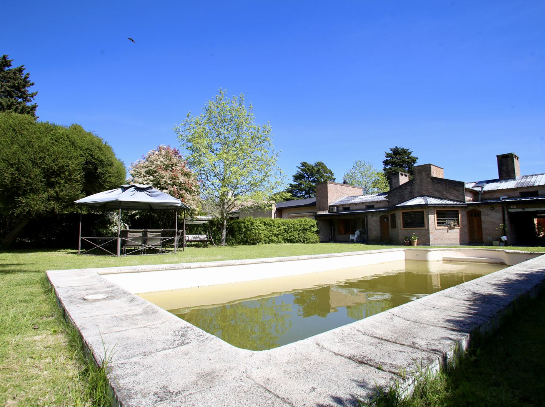 Casa en Venta en Villa Elisa