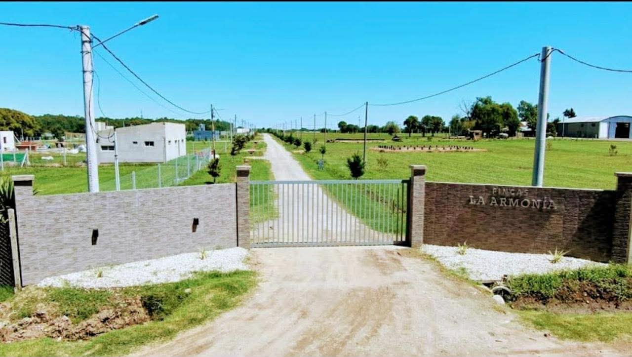 Terrenos y Lotes en Venta en Arana